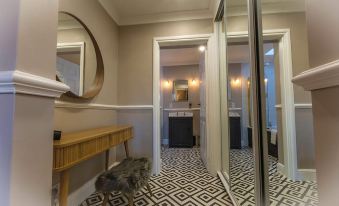 Highgate House - Housity