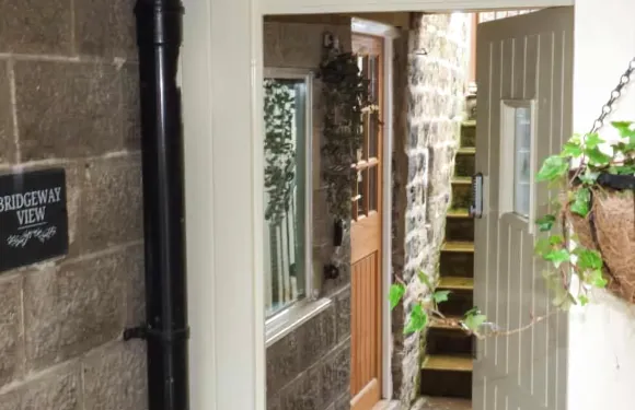 布里奇威景觀酒店