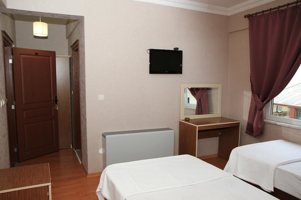 Cansizoglu Hotel