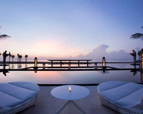 Mulia Resort Hoteles cerca de Playa Geger