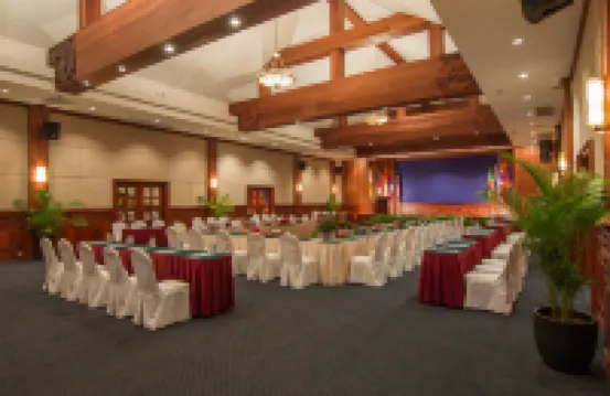 Angkor Palace Resort & Spa