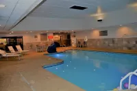Country Inn & Suites by Radisson, la Crosse, WI - piscina