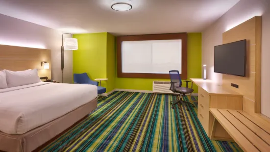 Holiday Inn Express & Suites Phoenix West - Buckeye