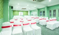 Treebo Komfort Suites, 3 Km from Mysore Palace