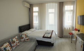 Taksim 9 Suites