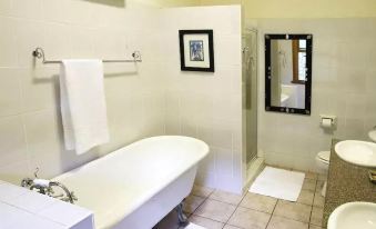 Lawley House - Housity