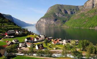 Visit Undredal