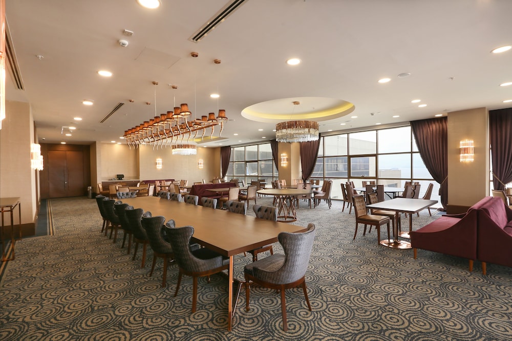 Tryp by Wyndham Izmit