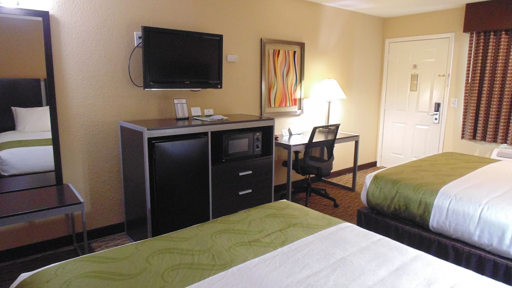 Quality Inn Glenpool - Tulsa