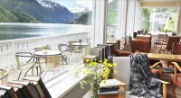 Fjærland Fjordstove Hotell