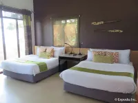 Aiyanar Beach and Dive Resort - Airport Shuttle