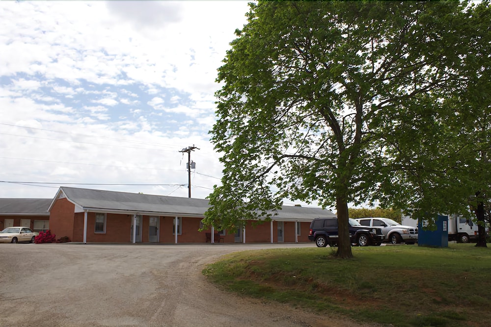 Sheldon's Motel and Restaurant