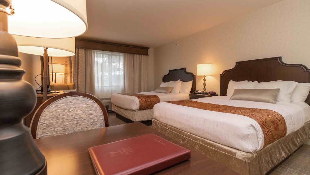 Best Western Plus Vineyard Inn & Suites