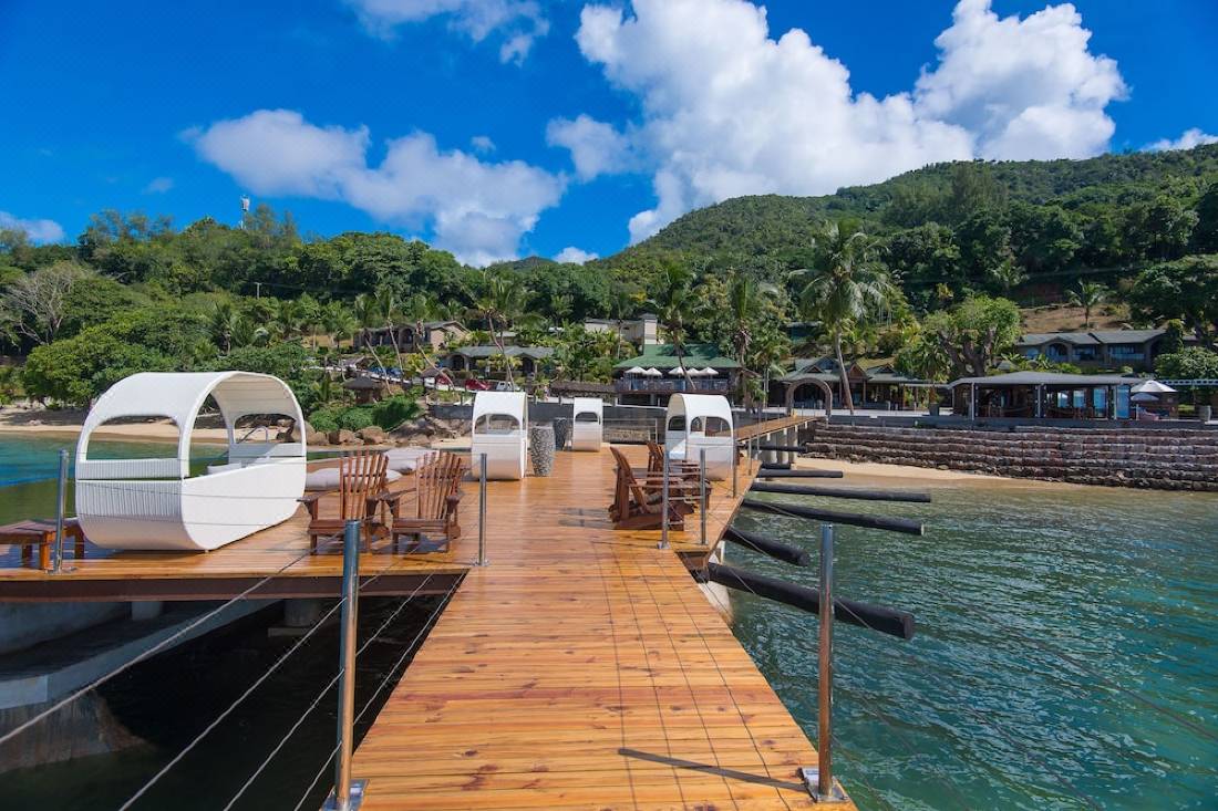 ココ デ メール アンド ブラック パロット スイーツ プララン島 を宿泊予約 22年安い料金プラン 口コミ 部屋写真 Trip Com