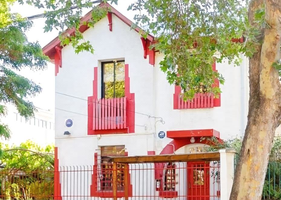 Alma Bed & Breakfast