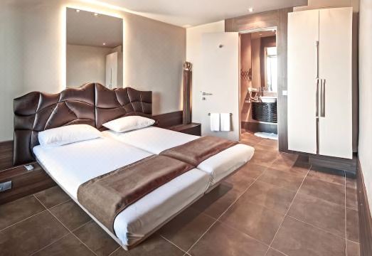 Assosyal Hotel - Housity
