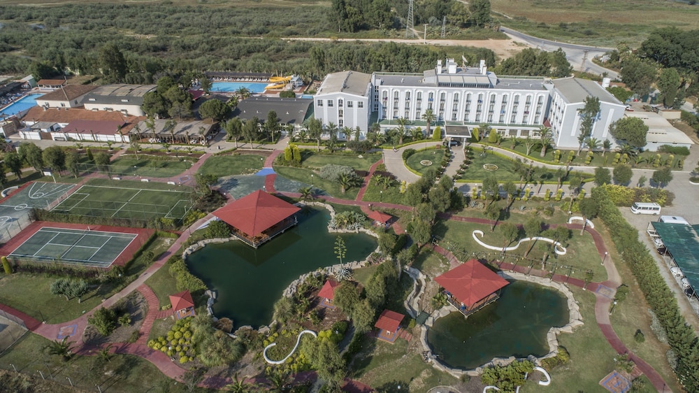 Hedef Beyt Hotel Resort & Spa (Hotel Beyt - Islamic)