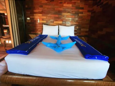 บังกะโล เตียงใหญ่ 1 เตียง