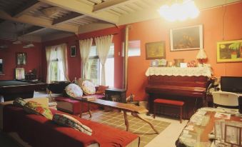 Friendly Natural Bed and Breakfast