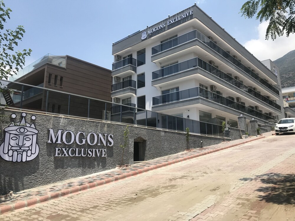 Mogons Exclusive Hotel