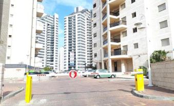 Nahal Lackish Apartments Sea and City View Ashdod