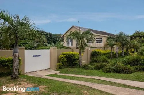 安布爾塞德公寓式酒店