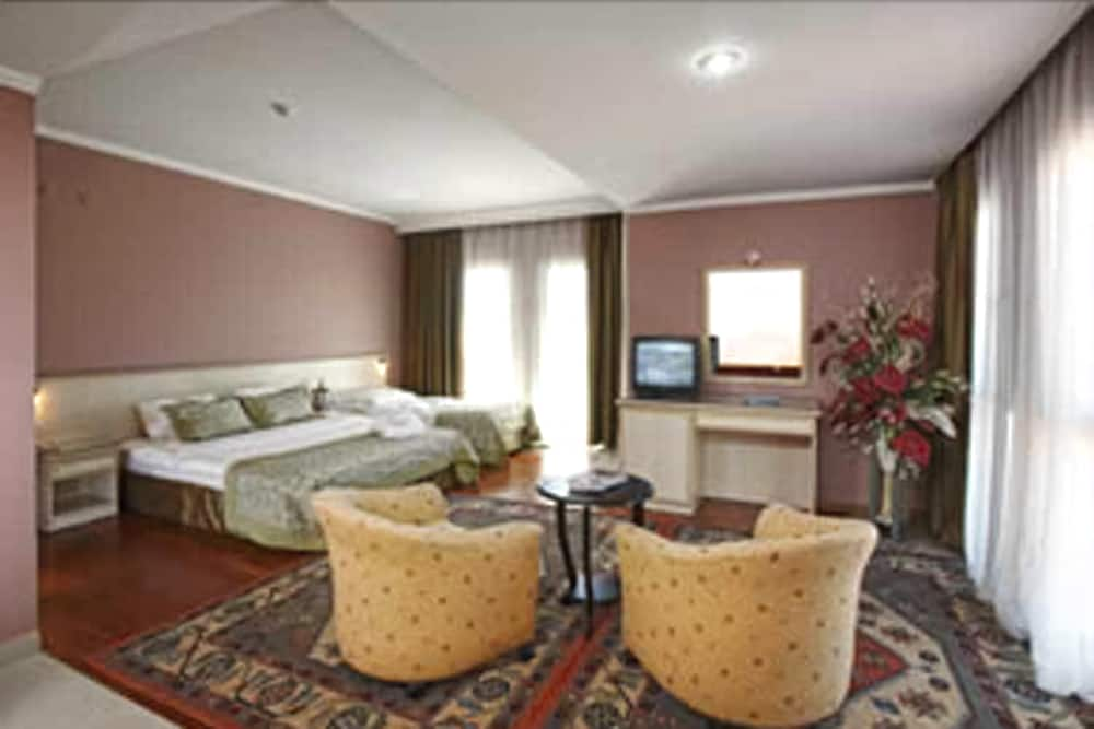 Halic Park Hotel