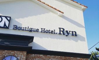 Ryn Boutique Hotel