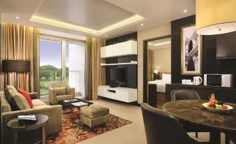 DoubleTree Suites by Hilton Bengaluru Outer Ring Road