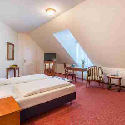 Schlosshotel Neckarbischofsheim Rooms