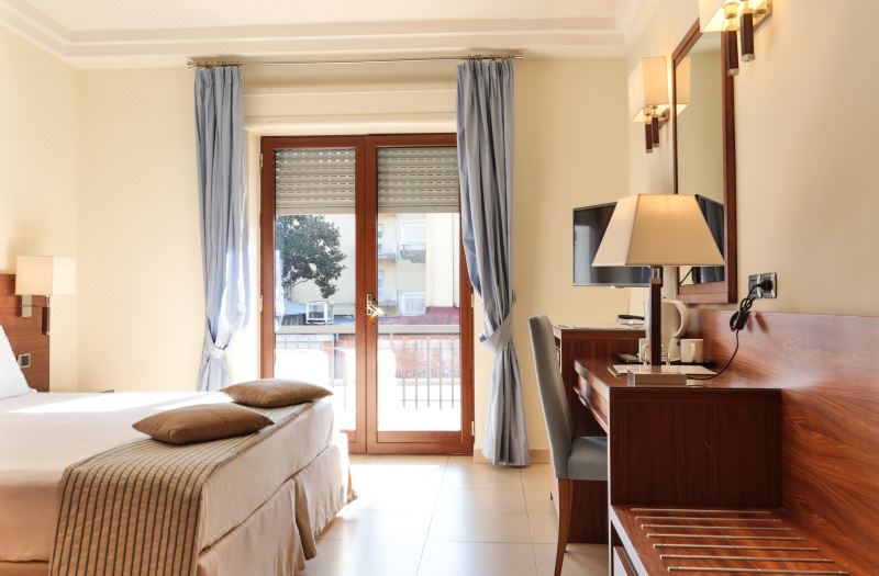 Suites & Residence Hotel