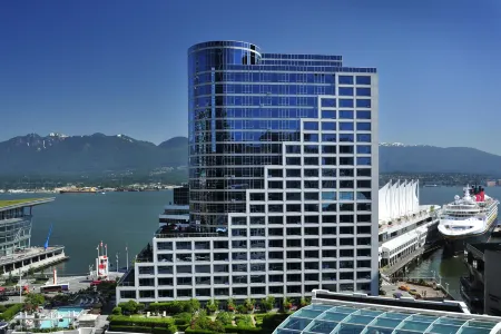 Fairmont Waterfront