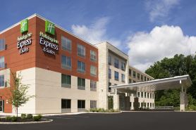 Holiday Inn Express & Suites NORTH BRUNSWICK by IHG