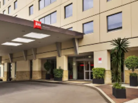 Ibis Sydney Darling Harbour Hotels in der Nähe von Pyrmont-Brücke