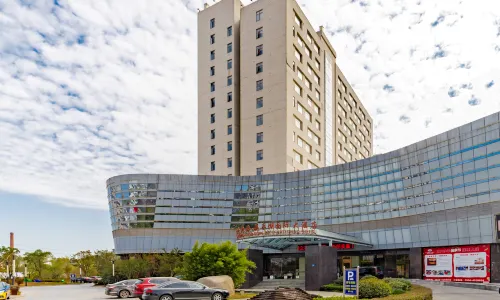 Taihu County Huating Lake Century International Hotel