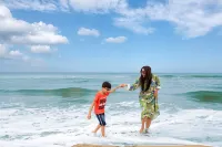 Sheraton Grand Chennai Resort & Spa - Beach