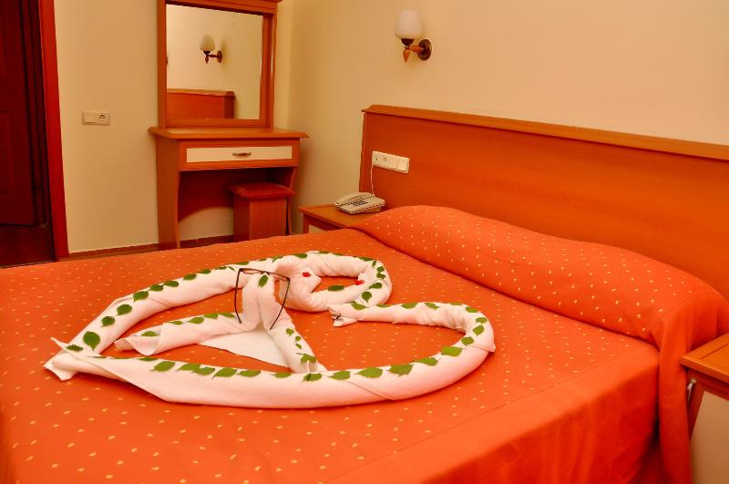 Çınar Family Suite Hotel (Cinar Family Suite Hotel)