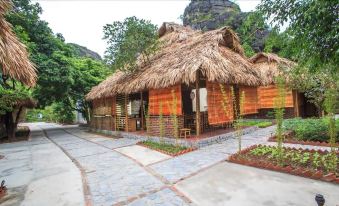 HoaLu Ecolodge Homestay