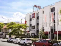 Ibis Saint-Denis Stade Ouest Hotels in Saint-Denis