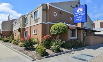 Inn by the SFO