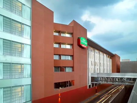 Courtyard Mexico City Airport