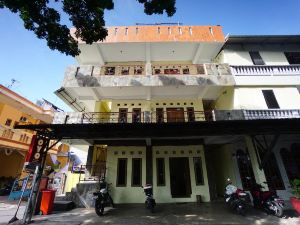 OYO 1912 Kengkang Residence