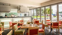 Scenic Hotel Te Pania - breakfast