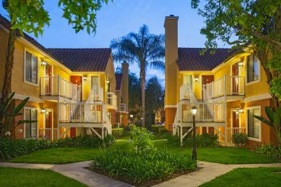 Clementine Hotel & Suites Anaheim Hotels in Anaheim