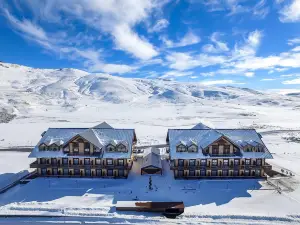 Popular Ski Hotels in Türkiye