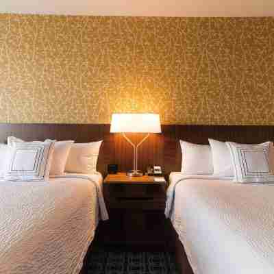 Fairfield Inn & Suites Regina Rooms