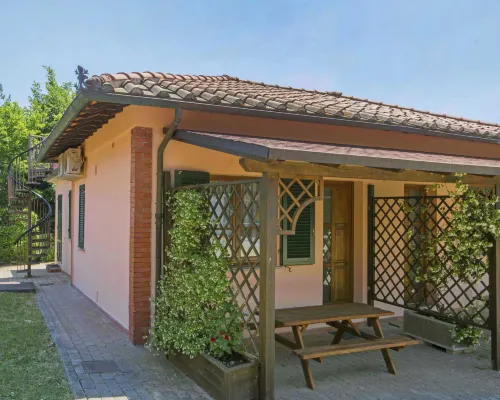 Tipologia Trilocale Hotels in Fucecchio