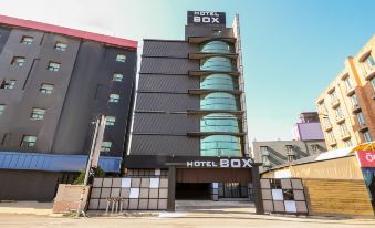 Gunsan Hotel Box