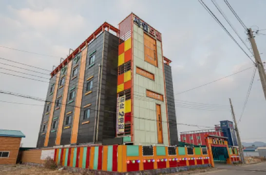 Incheon Ganghwado Shine Hotels in Ganghwado