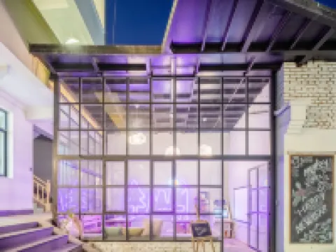 Xiaochengshanyue Inn ((Dali Ancient City South Gate)